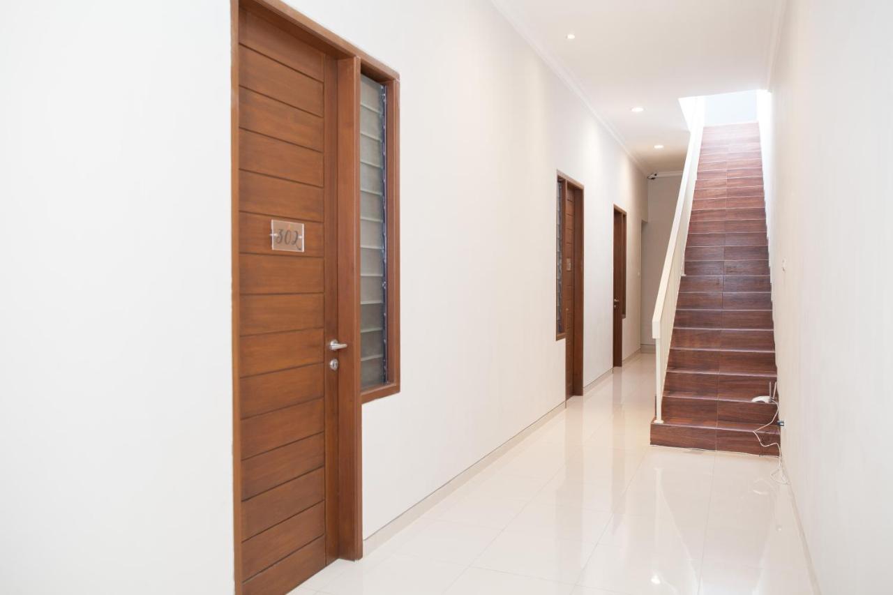 Reddoorz @ Lowokwaru Malang Exterior foto
