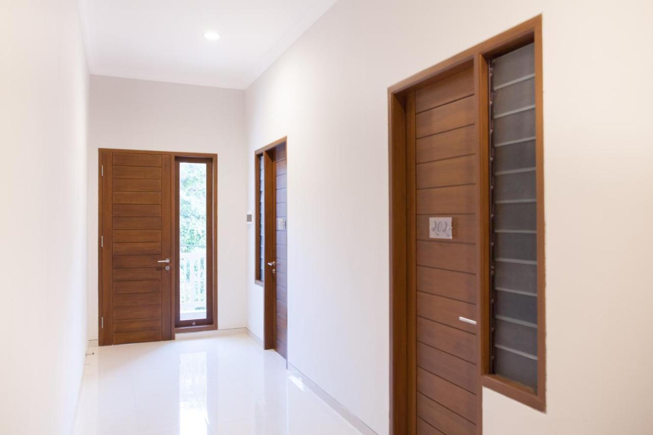 Reddoorz @ Lowokwaru Malang Exterior foto