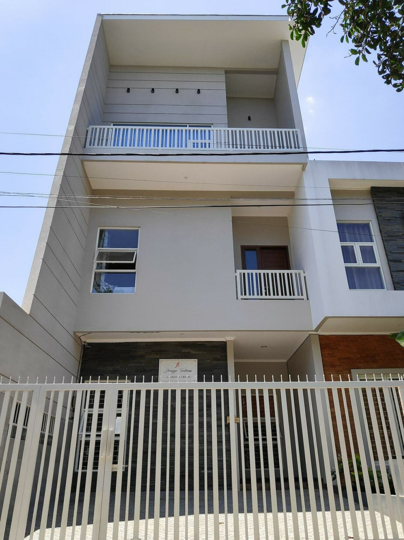 Reddoorz @ Lowokwaru Malang Exterior foto